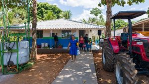 Leia mais sobre o artigo ALTO ALEGRE || Seinf entrega Casa do Produtor rural na vila do Taiano