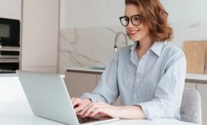 Leia mais sobre o artigo COMÉRCIO DIGITAL || Vendas digitais são responsáveis por mais de 40% do faturamento dos pequenos negócios