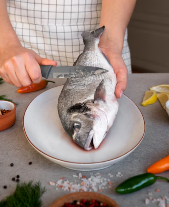 Leia mais sobre o artigo SEMANA SANTA || Nutricionista orienta como escolher peixes frescos e congelados