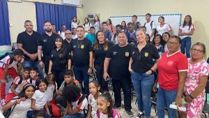 Leia mais sobre o artigo ALTO ALEGRE || Polícia Civil de Roraima realiza palestra para crianças e adolescentes em escola